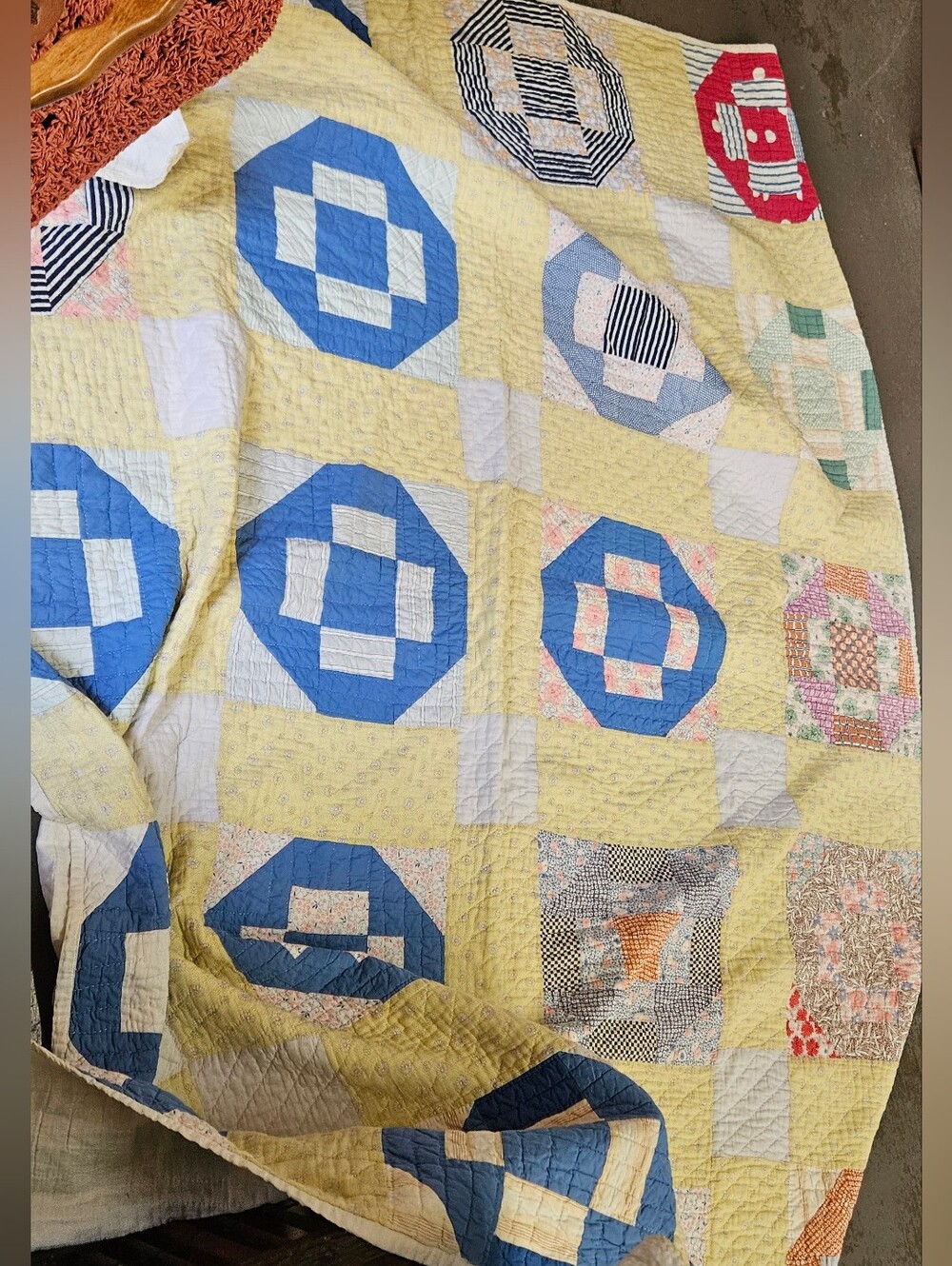 Vintage Yellow & Blue Old Crinkle Quilt - Picture 3 of 5